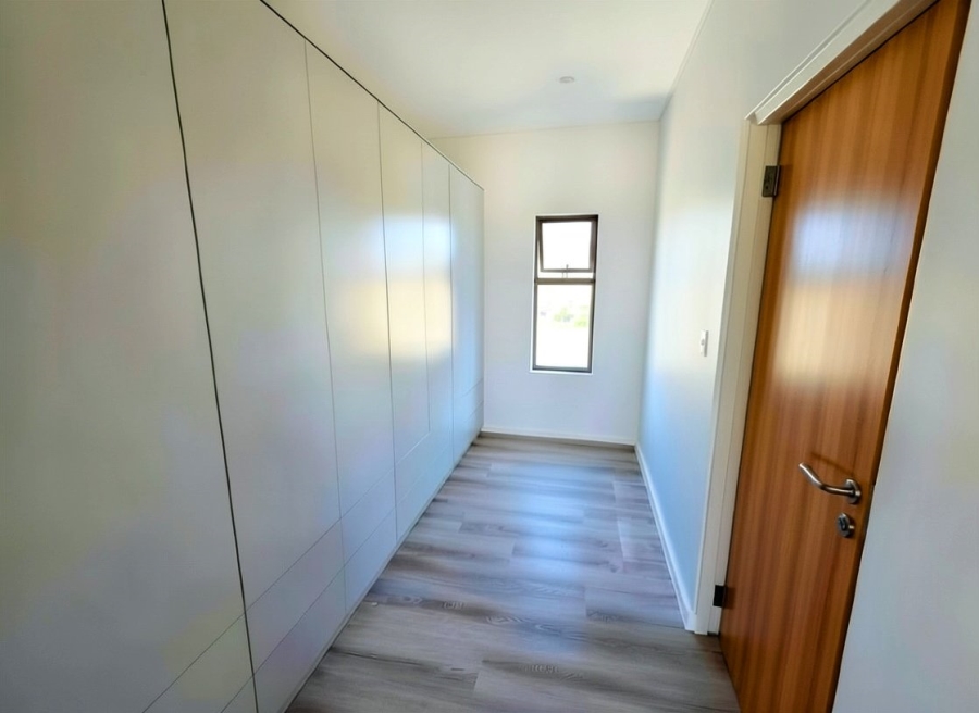 4 Bedroom Property for Sale in Sandown Western Cape